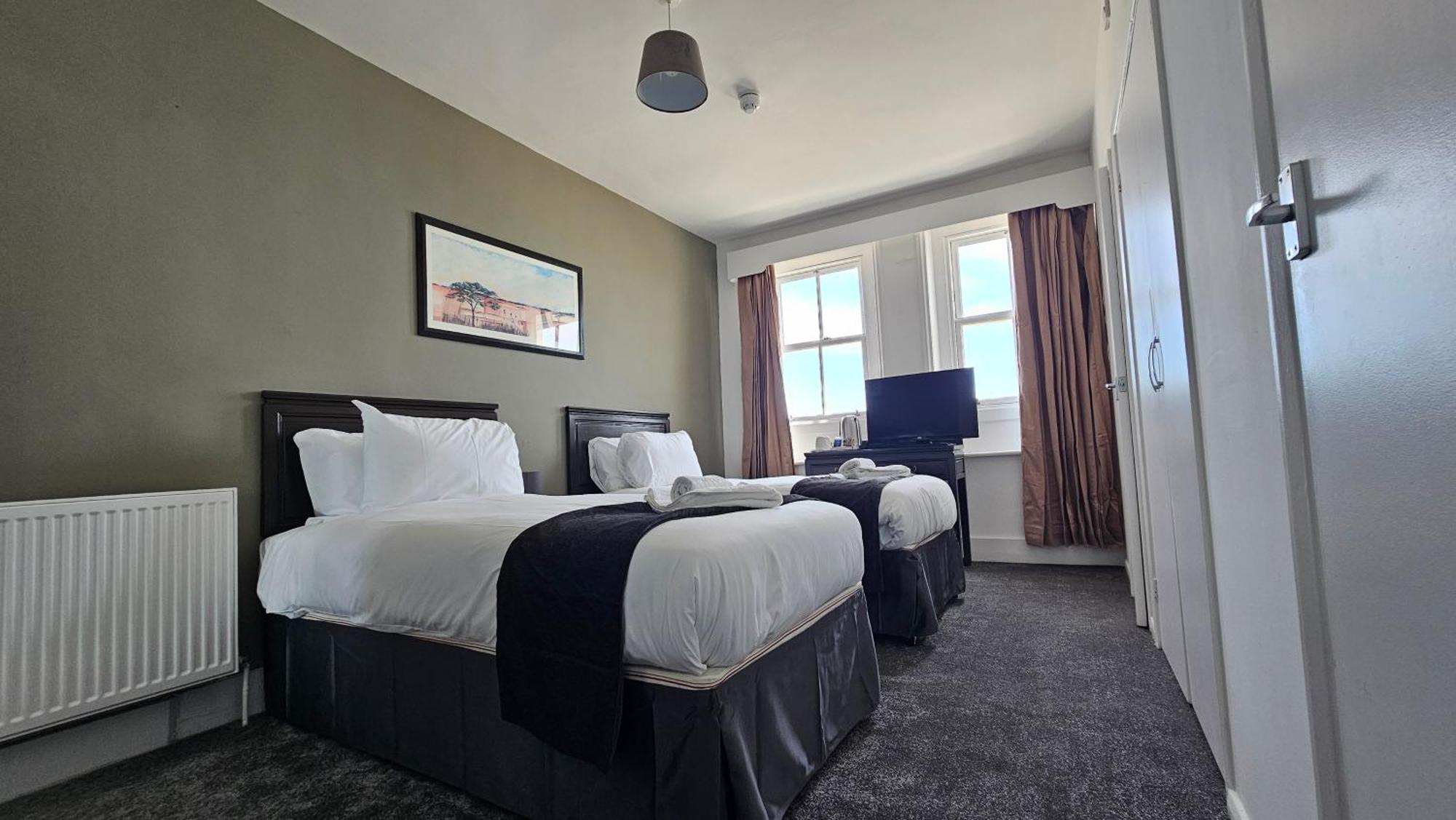 The Strand Hotel Eastbourne Exteriör bild