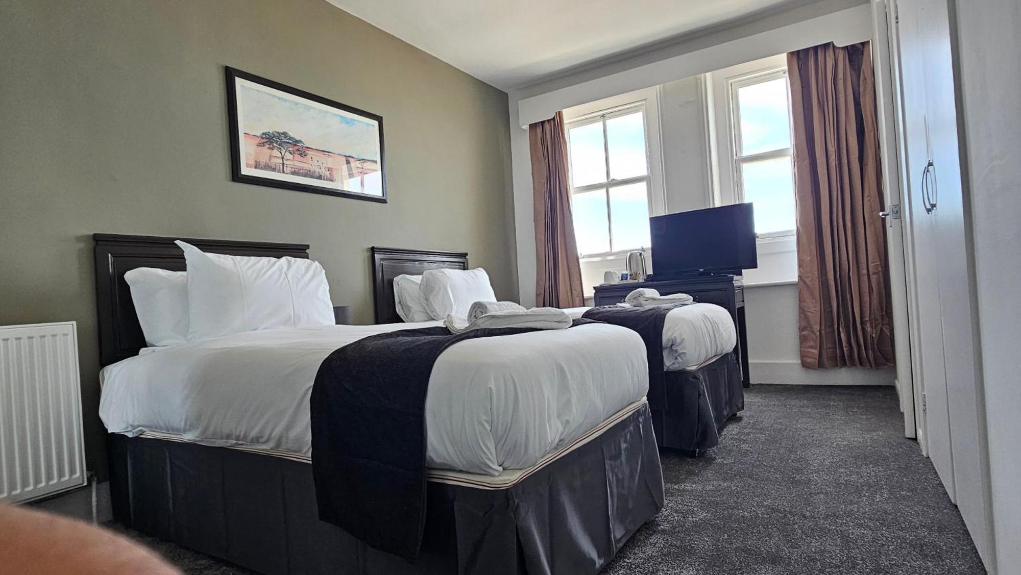 The Strand Hotel Eastbourne Exteriör bild