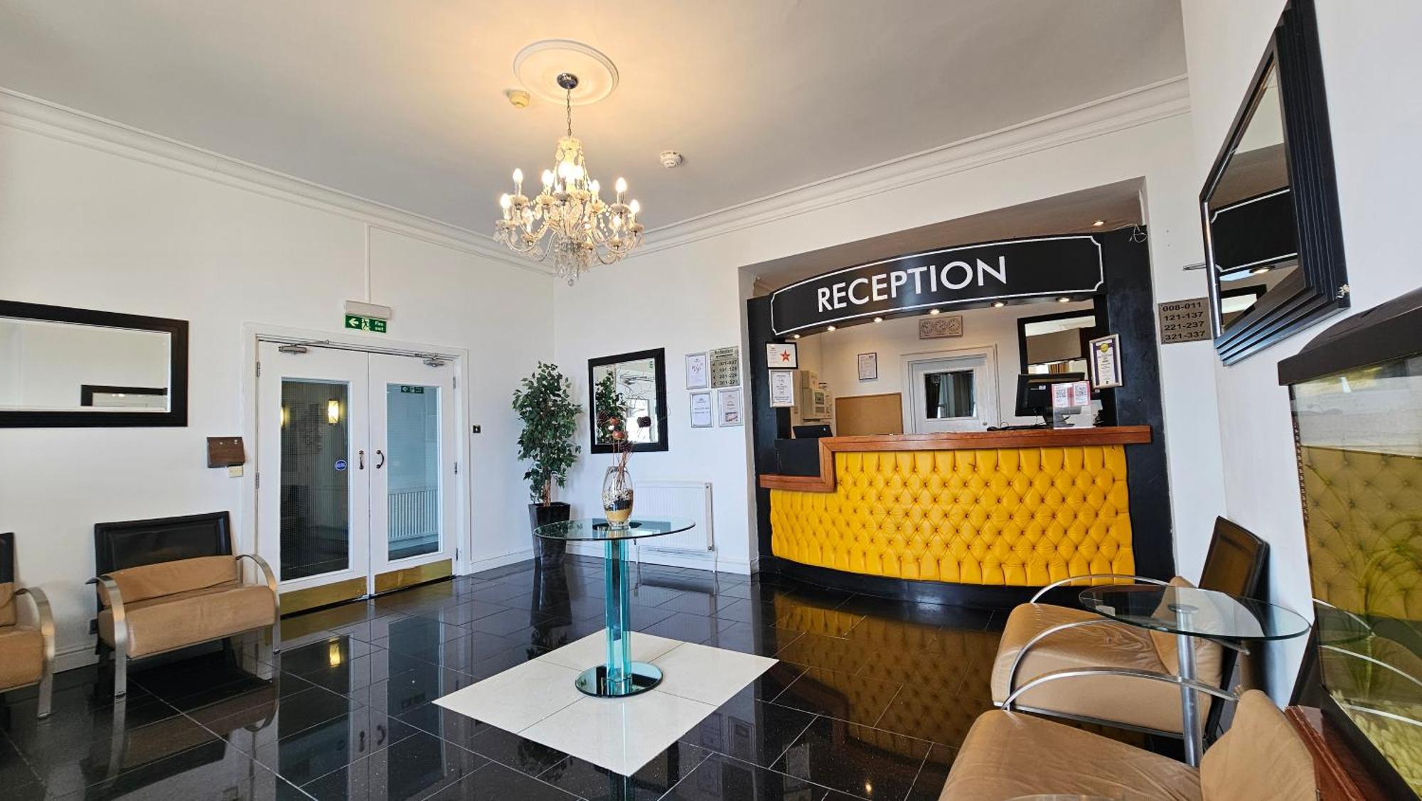 The Strand Hotel Eastbourne Exteriör bild